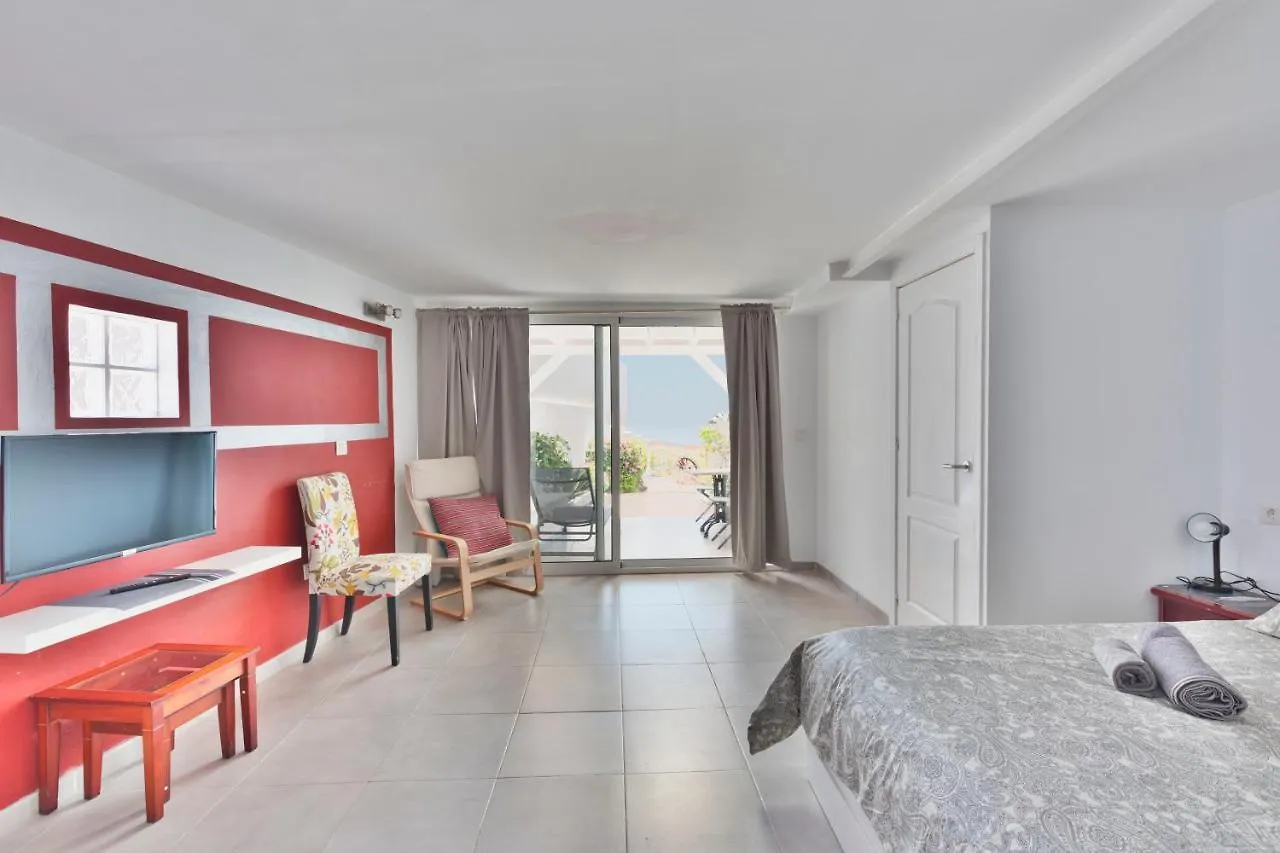 La Santa - Casa Marosenia Apartment Guime 0*,